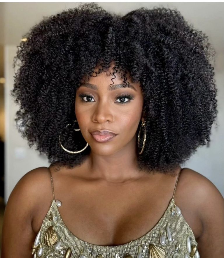 Le Twist Out, l’astuce incroyable pour définir les boucles des Cheveux crépus !